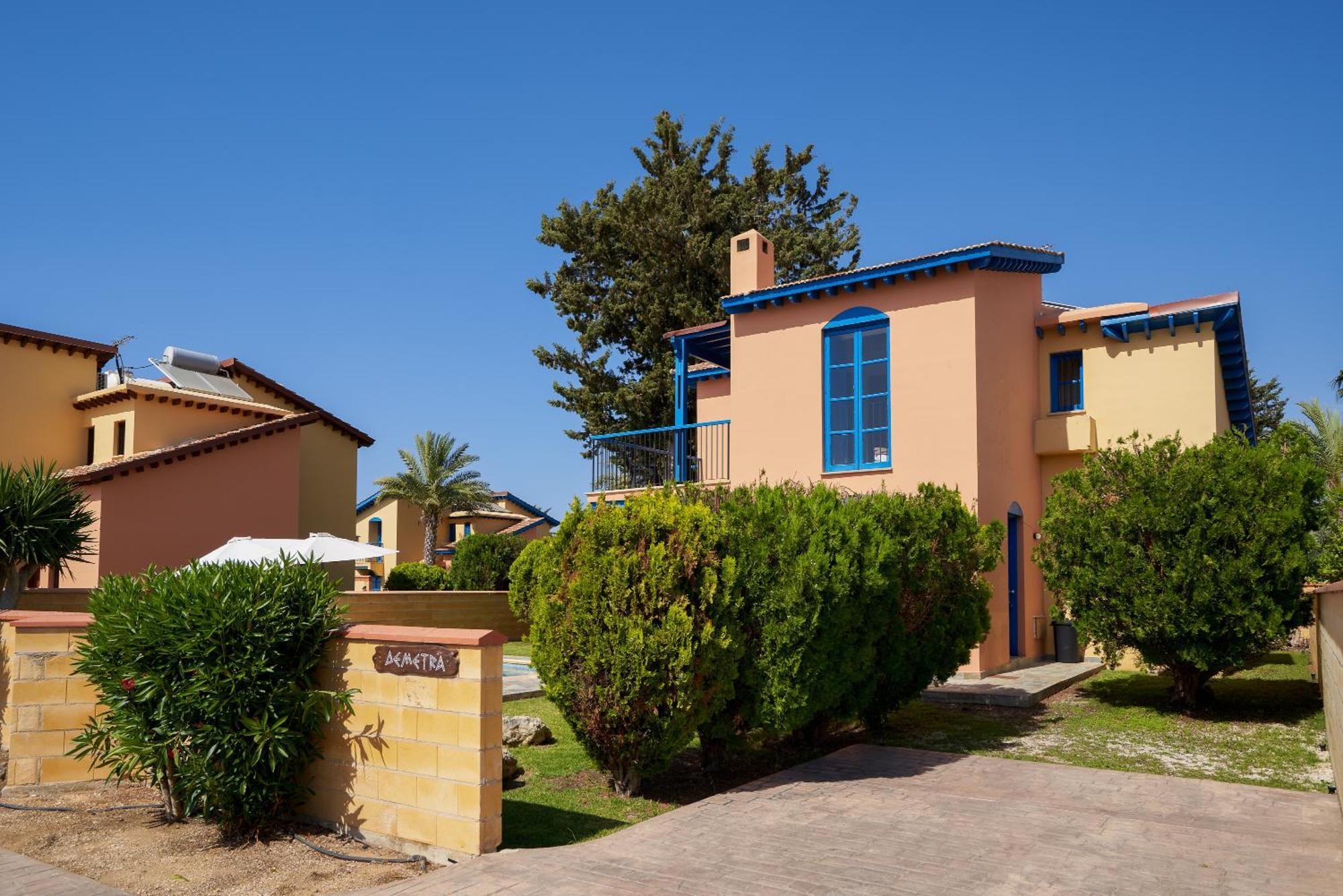 The Olympians Villas Polis Pokoj fotografie
